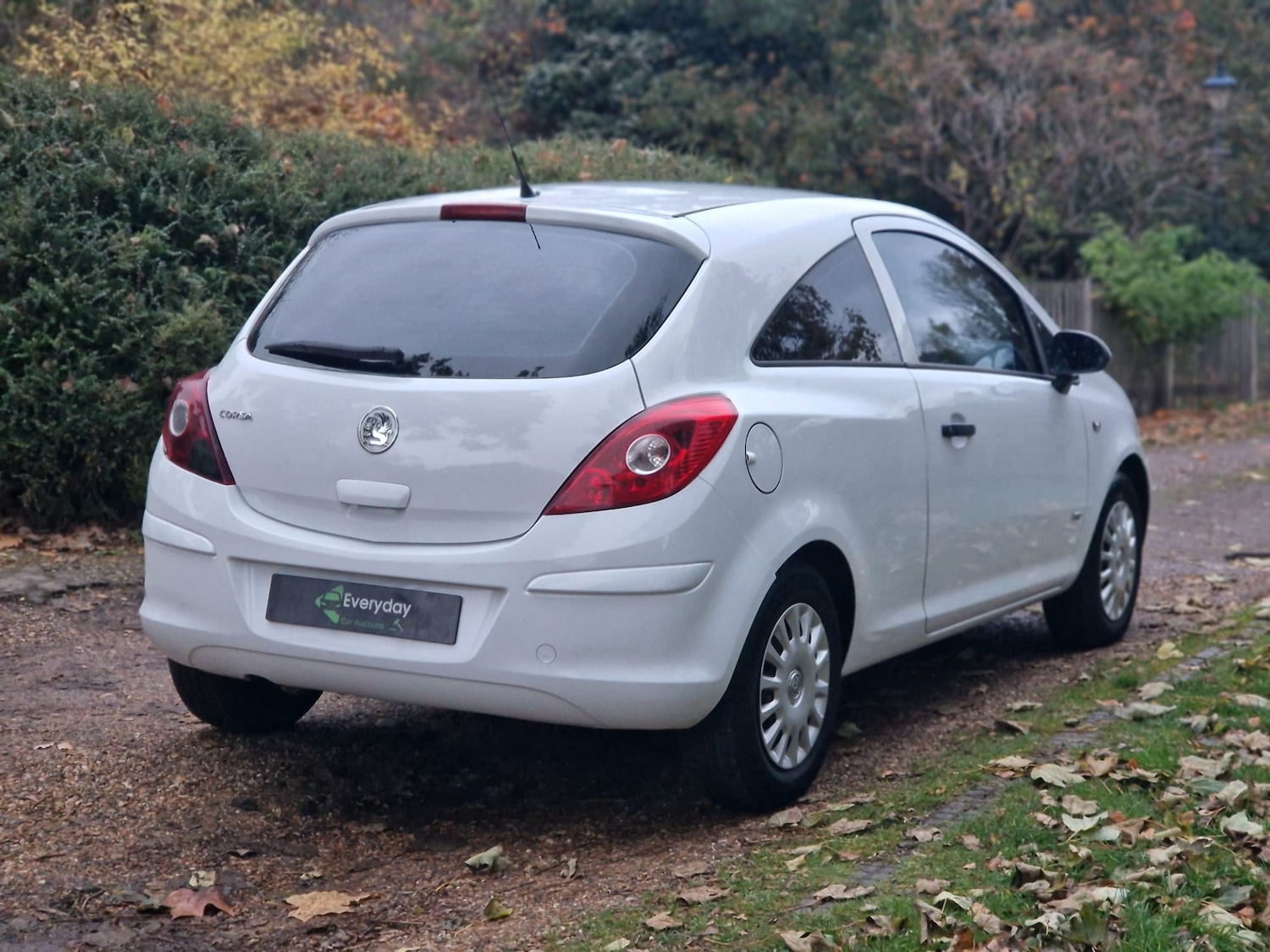 Used Vauxhall Corsa 2010 for sale - 76556737: Photo 21