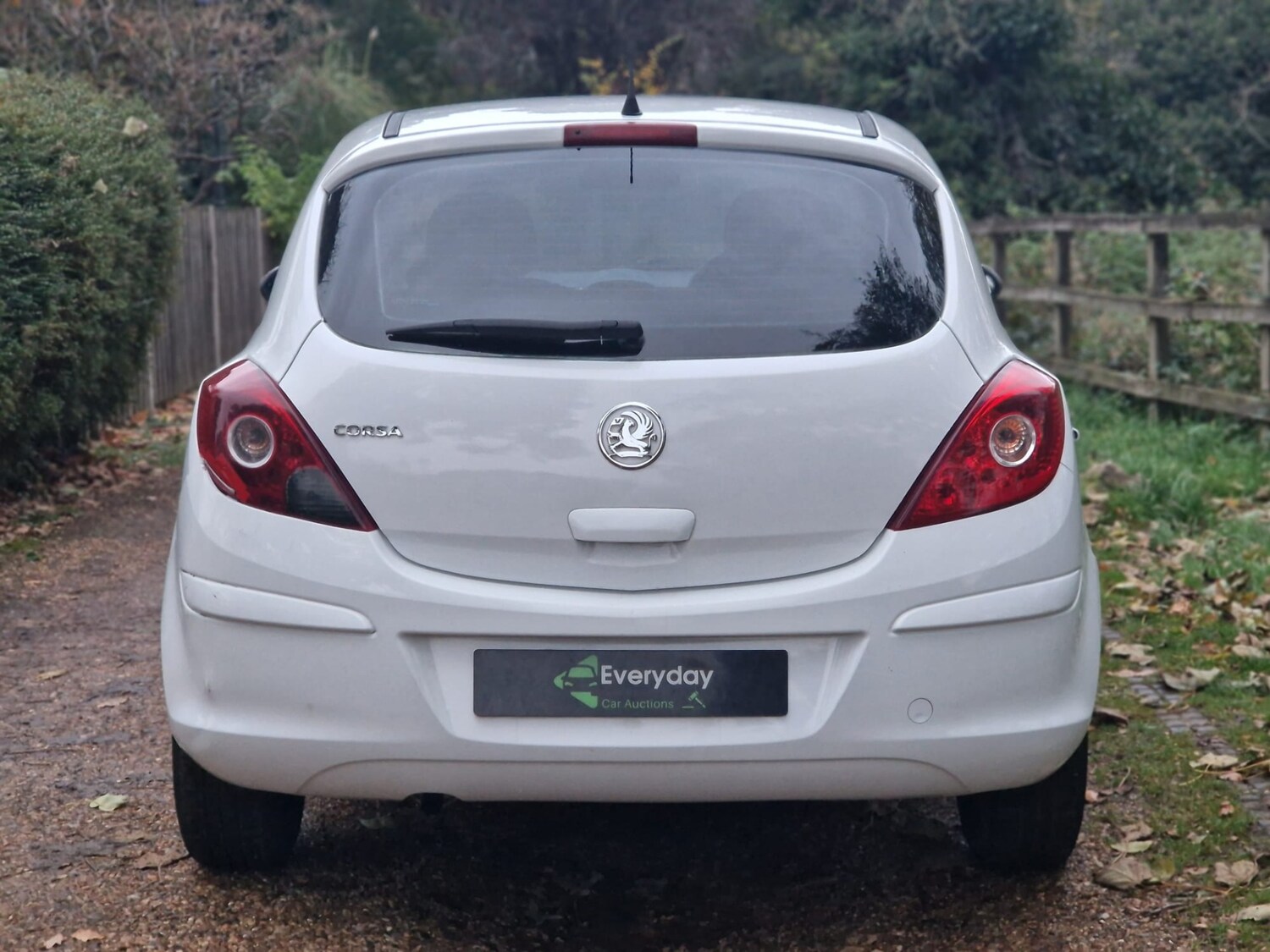 Used Vauxhall Corsa 2010 for sale - 76556737: Photo 22