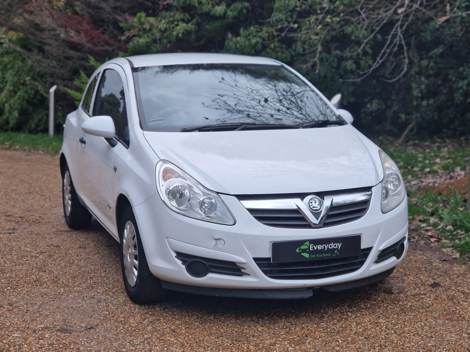 Used Vauxhall Corsa 2010 for sale - 76556737: Photo 5