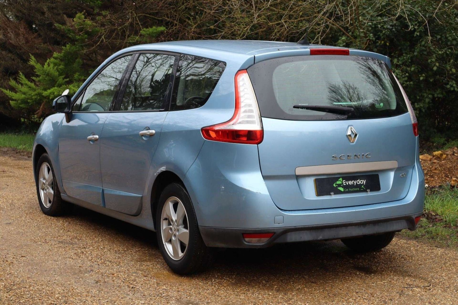 Used Renault Grand Scenic 2010 for sale - 77910118: Photo 10