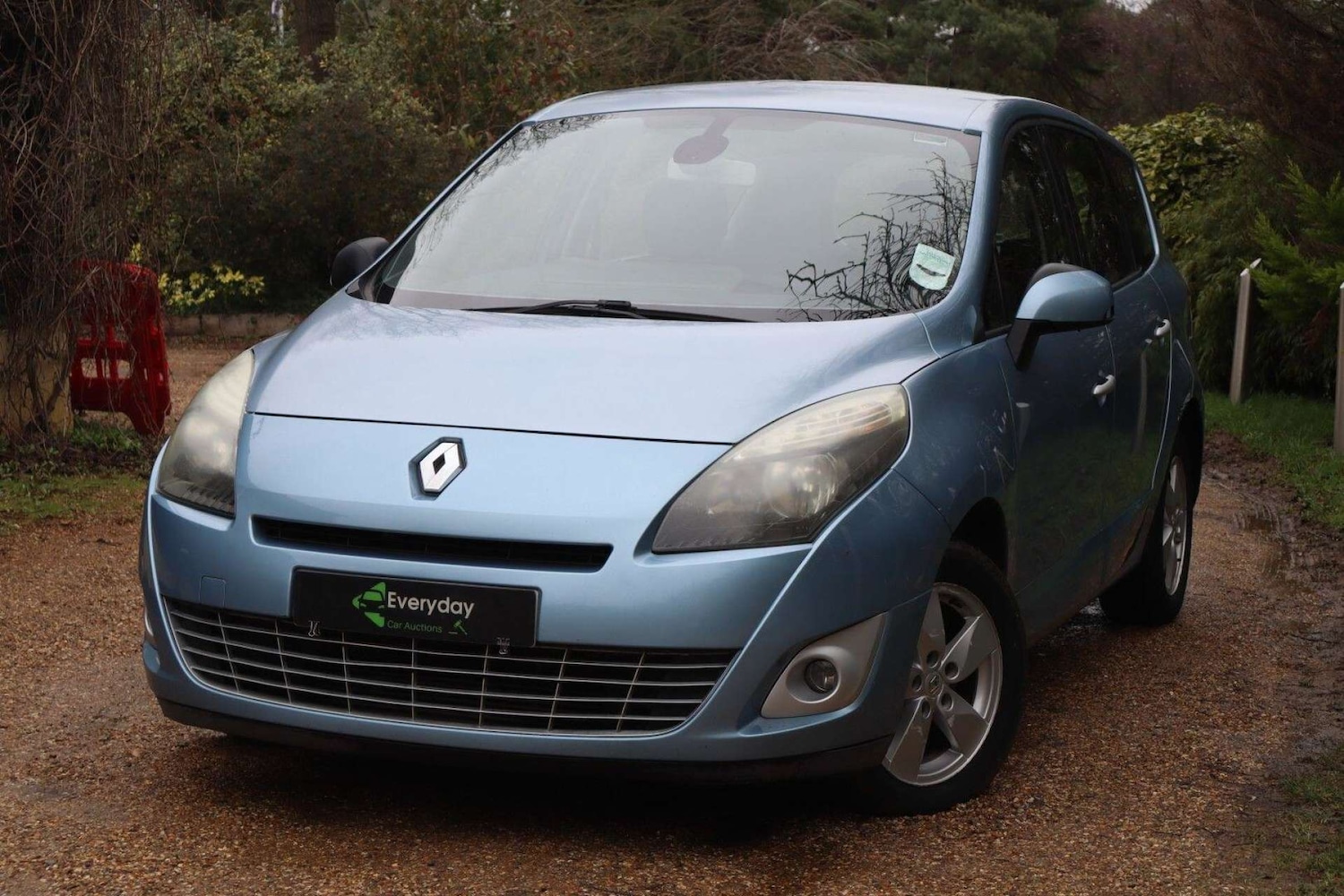Used Renault Grand Scenic 2010 for sale - 77910118: Photo 3
