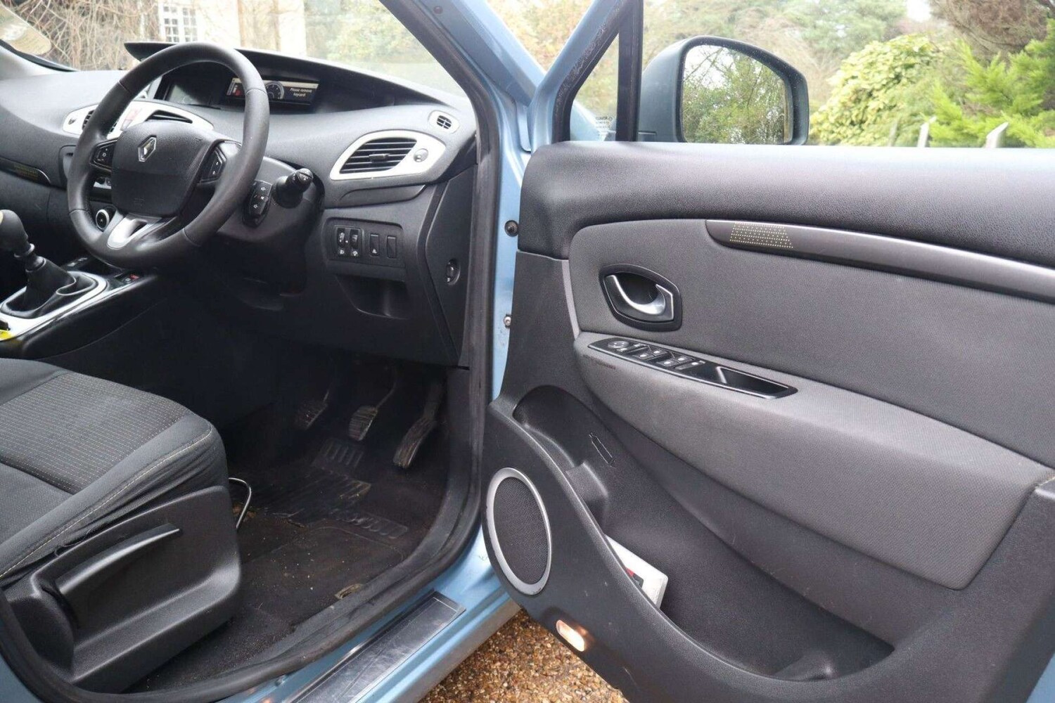 Used Renault Grand Scenic 2010 for sale - 77910118: Photo 45