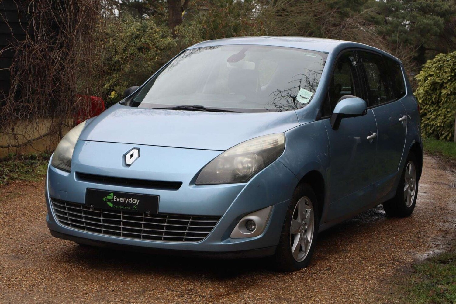 Used Renault Grand Scenic 2010 for sale - 77910118: Photo 9