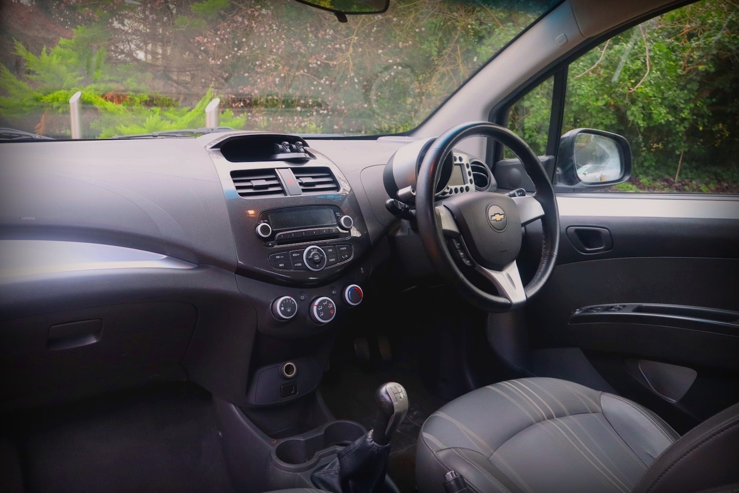 Used Chevrolet Spark 2013 for sale - 76968932: Photo 3