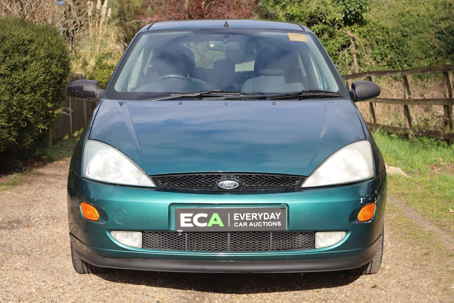 Used Ford Focus 2001 for sale - 78068128: Photo 2