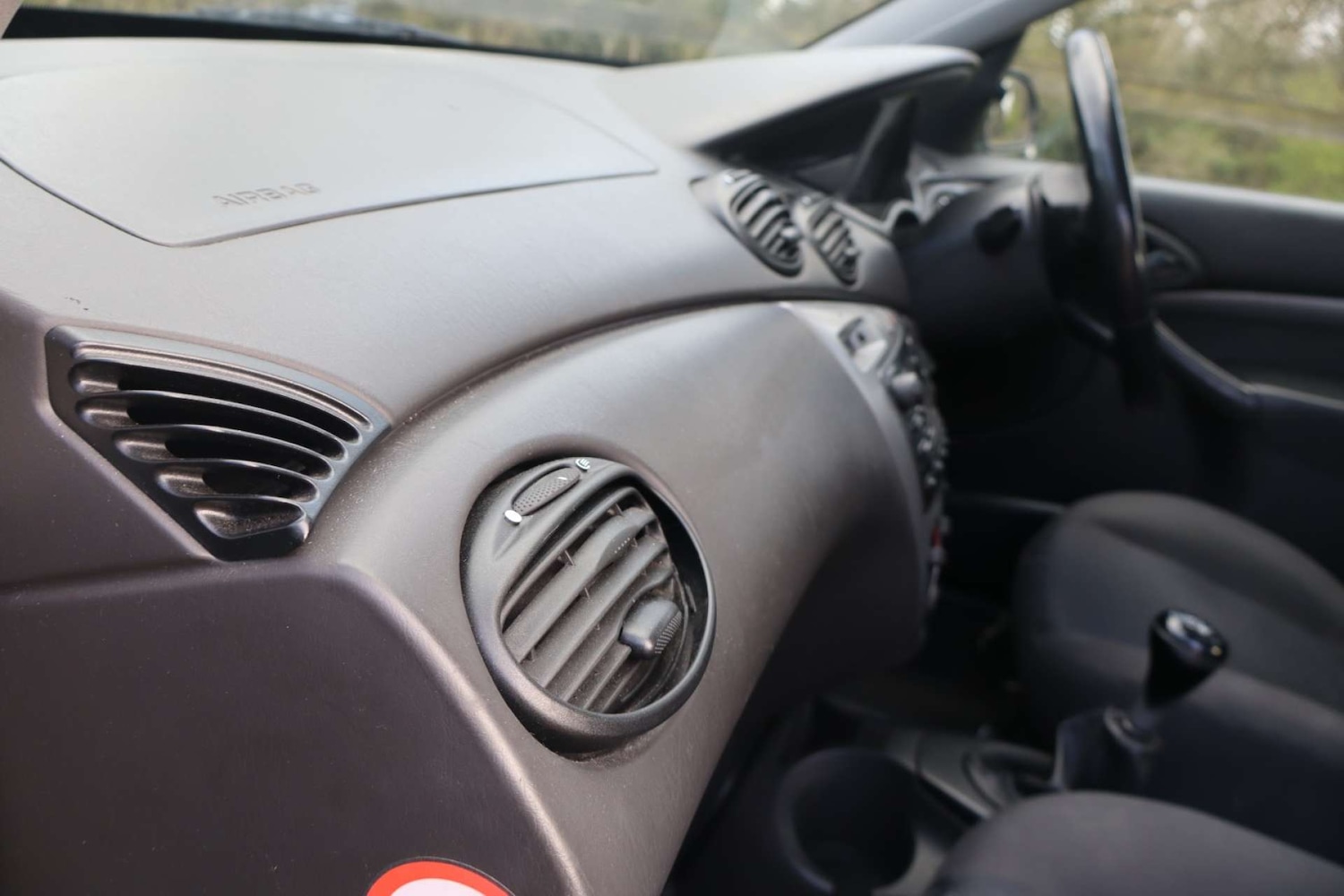 Used Ford Focus 2001 for sale - 78068128: Photo 26