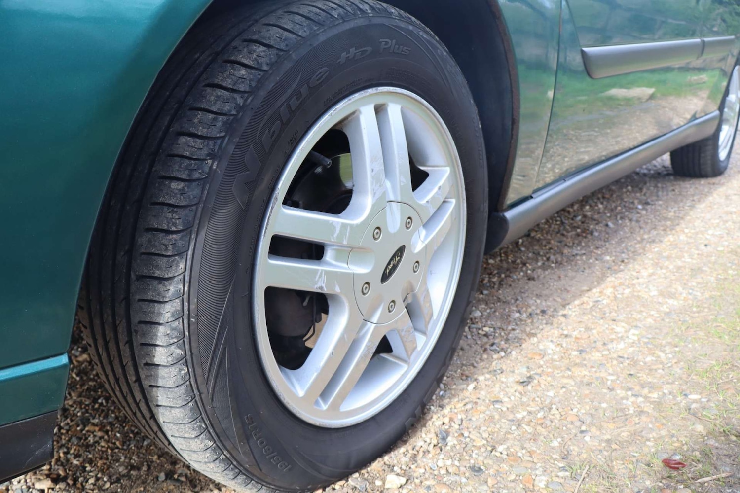 Used Ford Focus 2001 for sale - 78068128: Photo 41