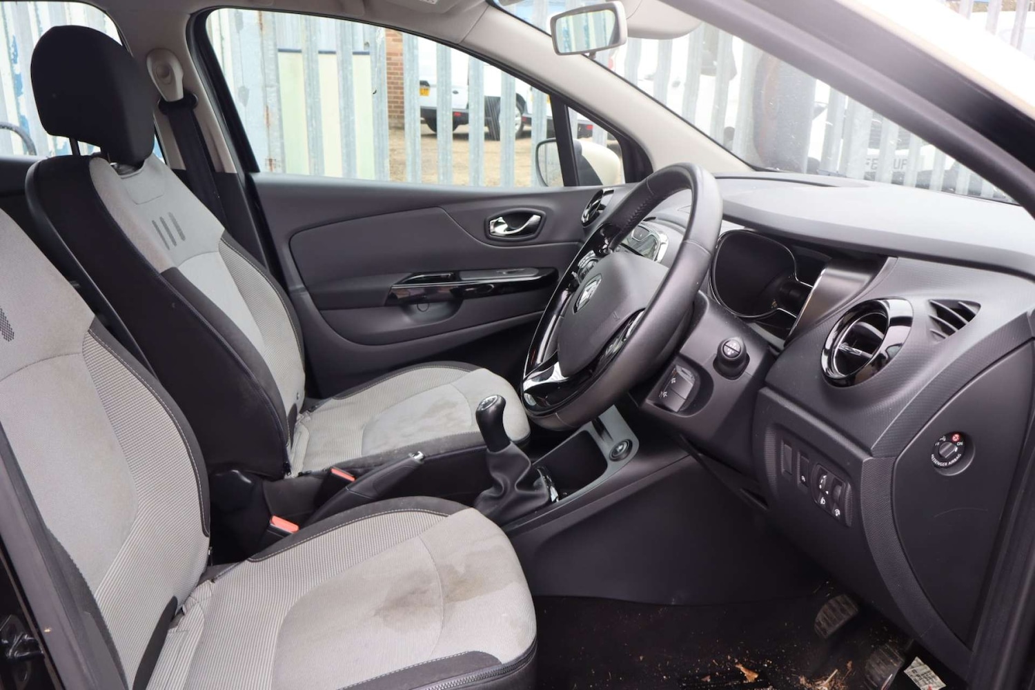 Used Renault Captur 2014 for sale - 78091317: Photo 11