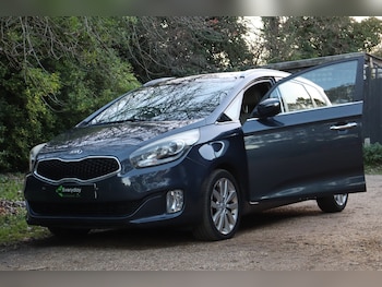 Used Kia Carens 2014 for sale - 76707585: Photo
