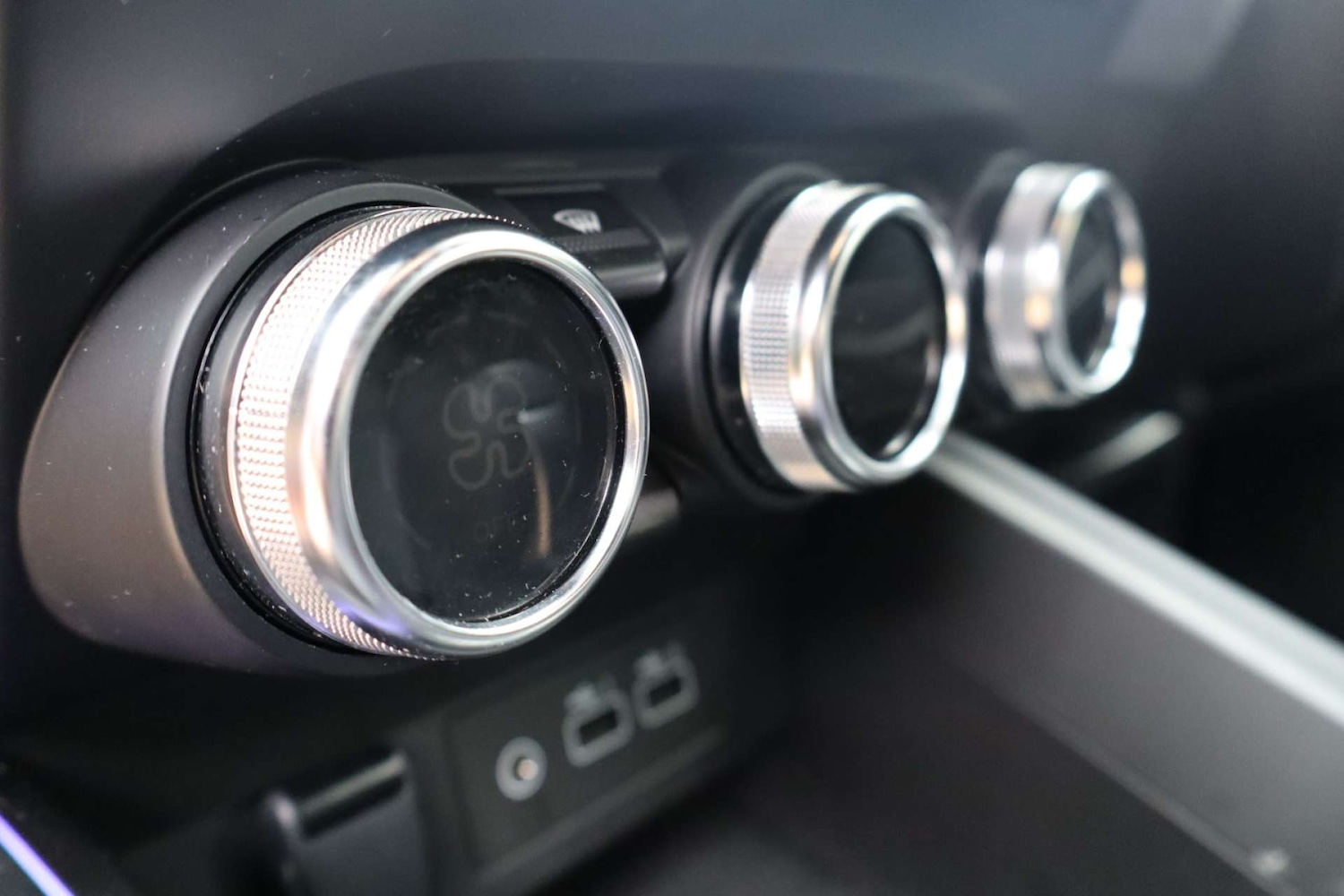 Used Renault Clio 2024 for sale - 78083363: Photo 30