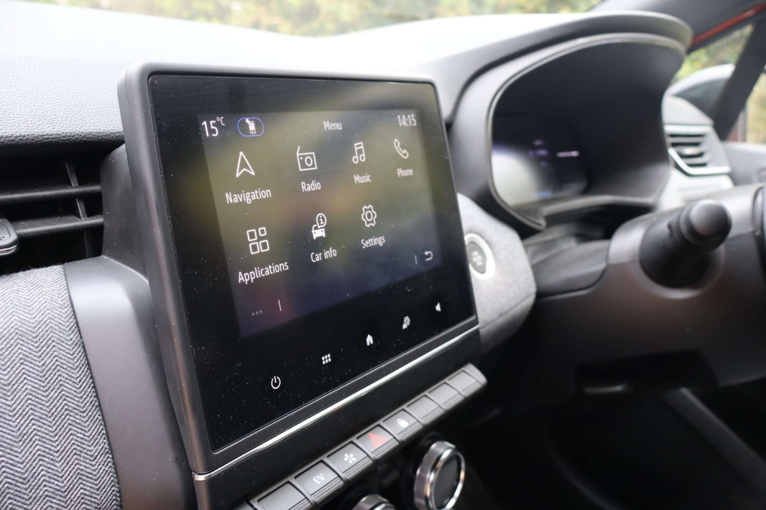 Used Renault Clio 2024 for sale - 78083363: Photo 32