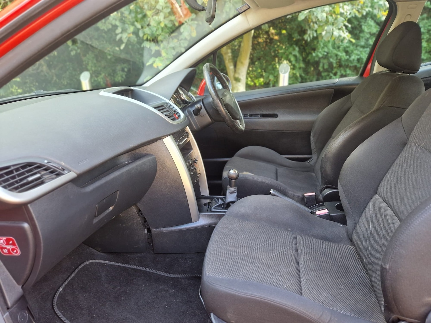 Used Peugeot 207 2009 for sale - 76102566: Photo 10