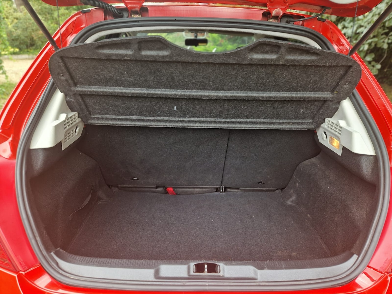 Used Peugeot 207 2012 for sale - 76480042: Photo 23