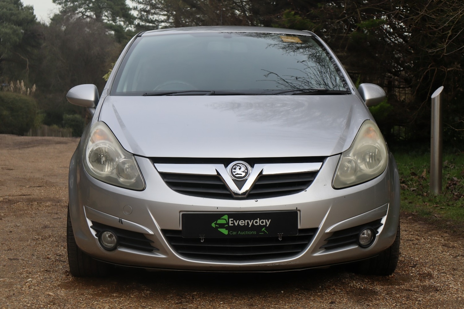 Used Vauxhall Corsa 2008 for sale - 77581064: Photo 2