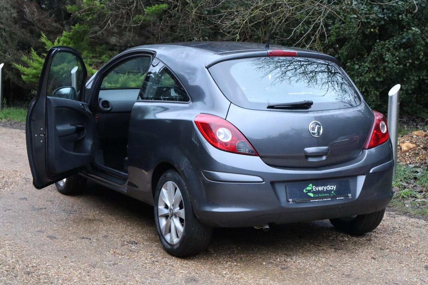 Used Vauxhall Corsa 2012 for sale - 77492890: Photo 21