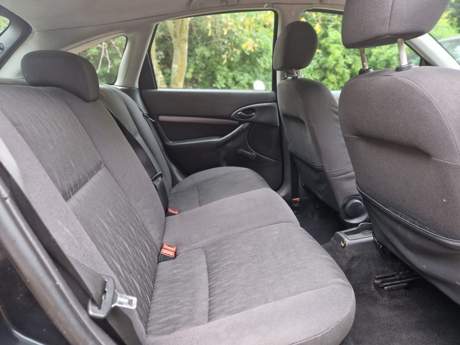 Used Ford Focus 2003 for sale - 76352708: Photo 9
