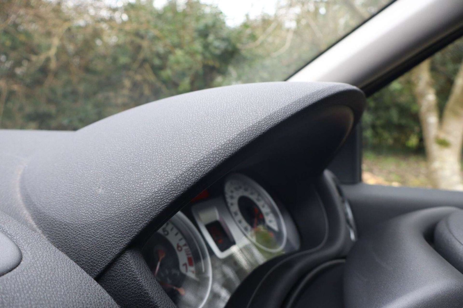 Used Renault Clio 2008 for sale - 77910121: Photo 16