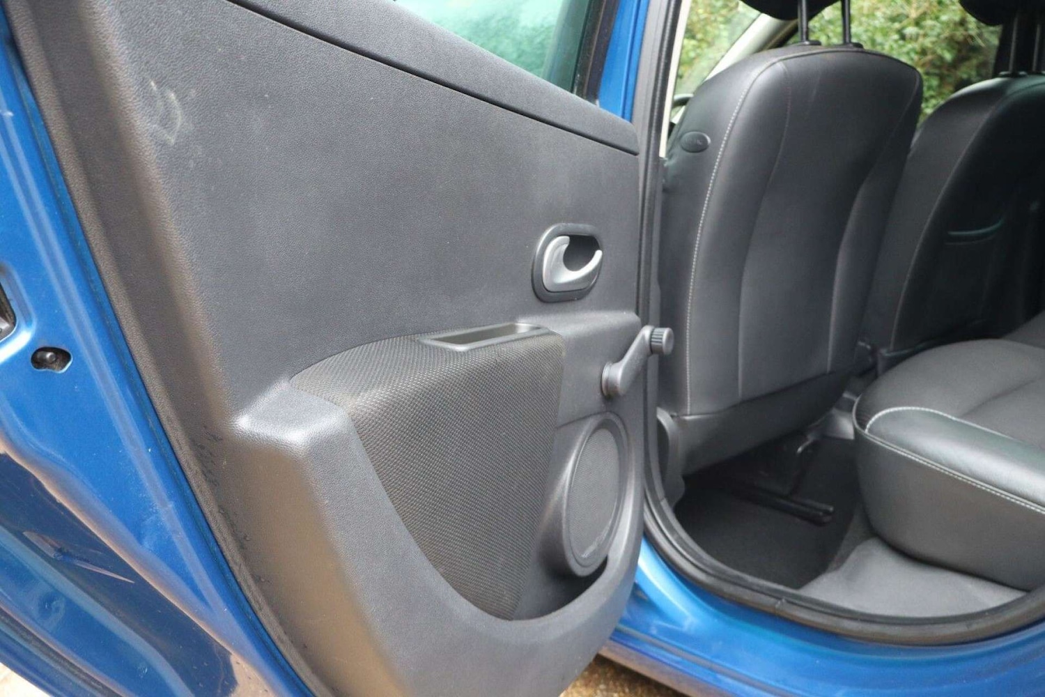 Used Renault Clio 2008 for sale - 77910121: Photo 21