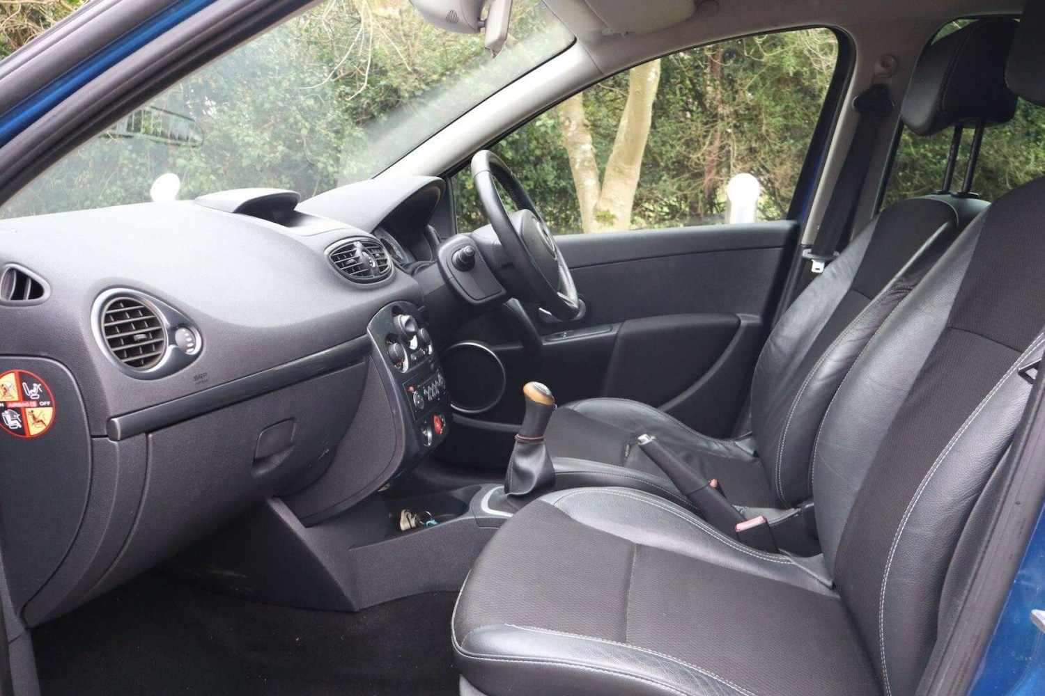 Used Renault Clio 2008 for sale - 77910121: Photo 35