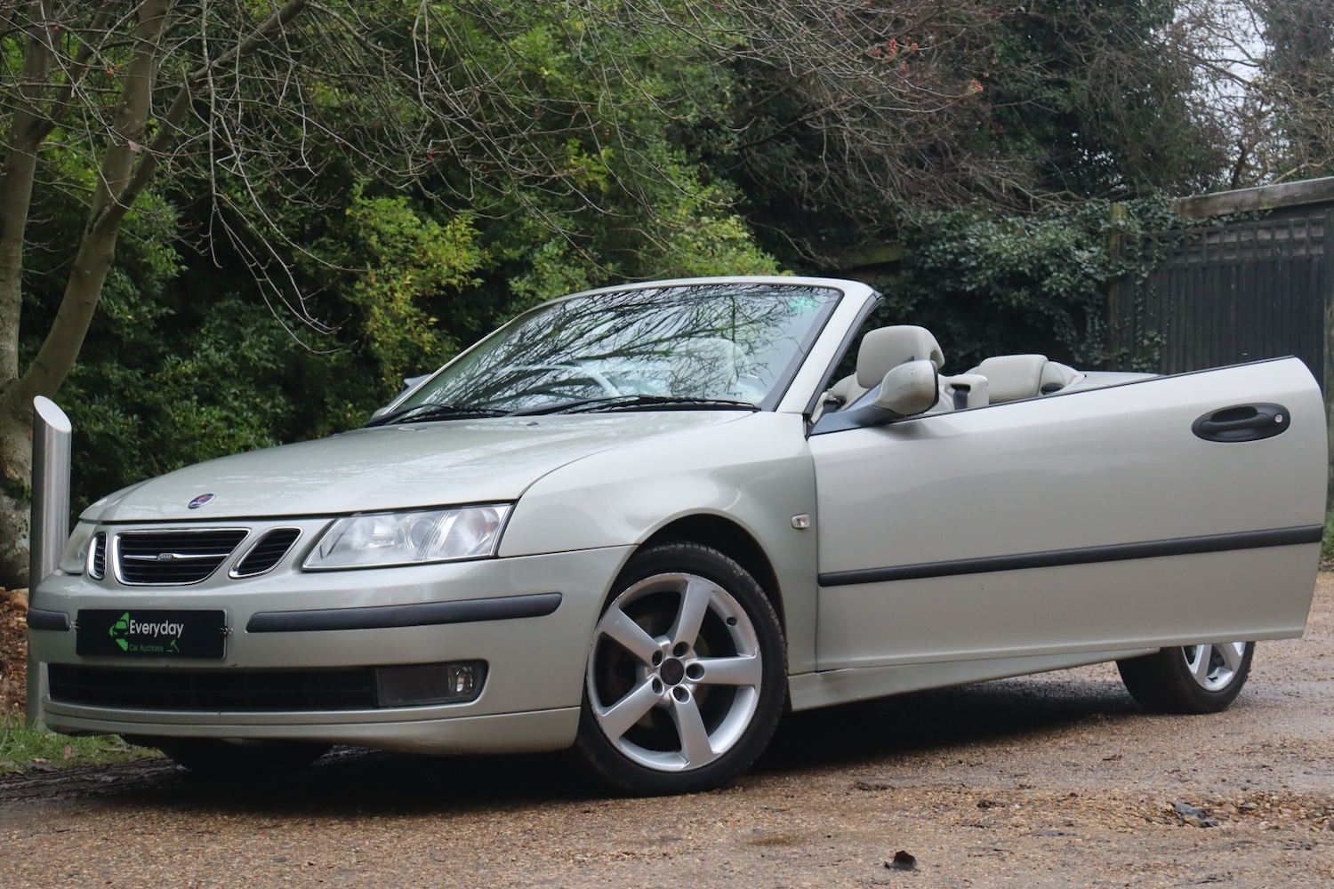 Used Saab 9-3 2006 for sale - 76720075: Photo 2
