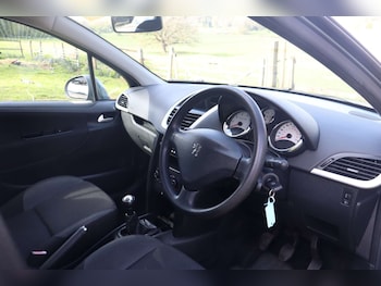 Used Peugeot 207 2011 for sale - 78228094: Photo