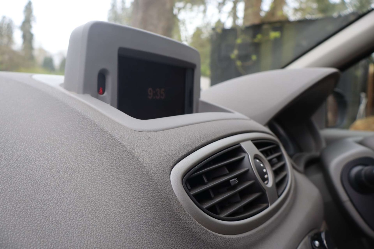 Used Renault Clio 2010 for sale - 78106700: Photo 18