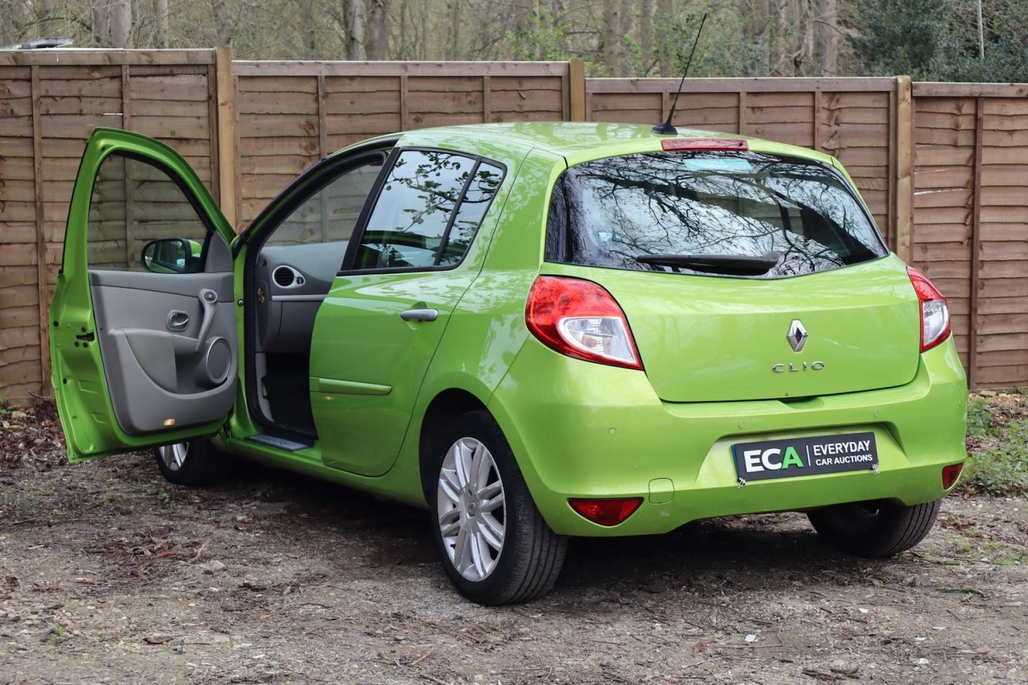Used Renault Clio 2010 for sale - 78106700: Photo 28
