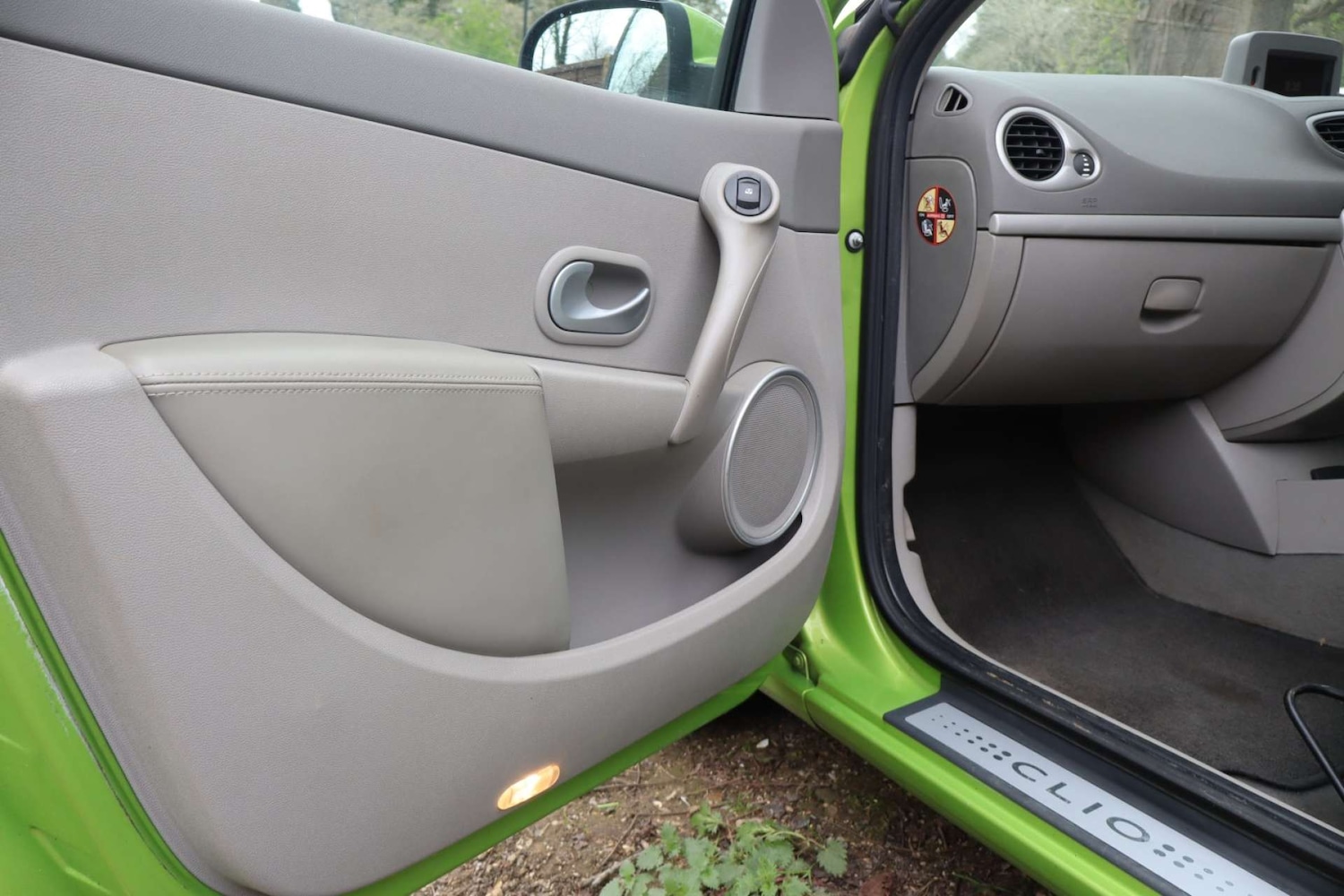 Used Renault Clio 2010 for sale - 78106700: Photo 36