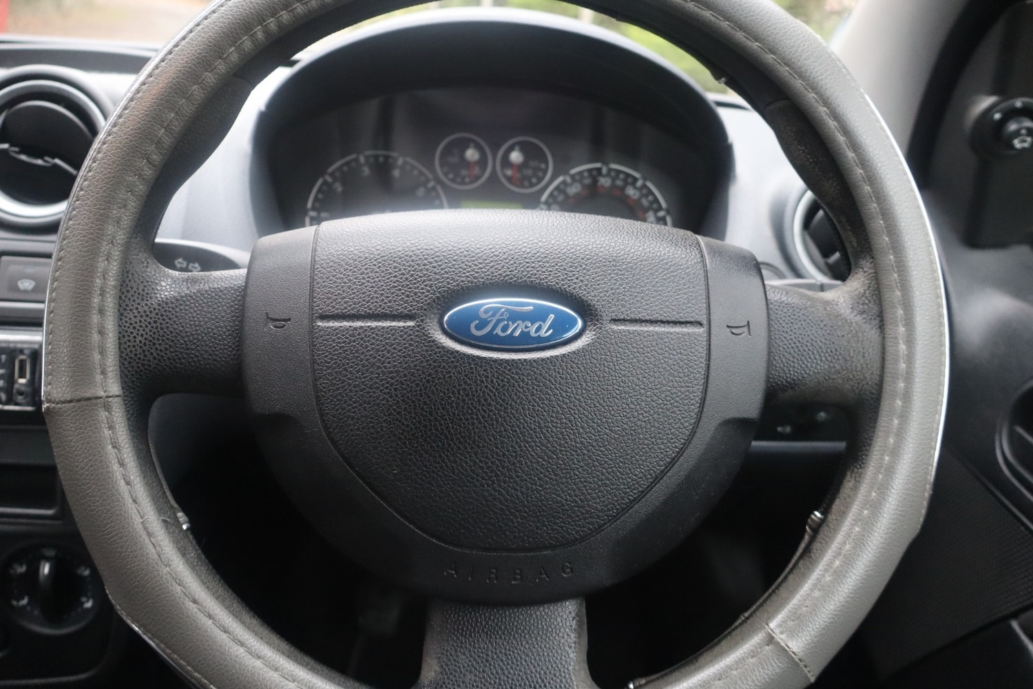 Used Ford Fiesta 2007 for sale - 76763257: Photo 27