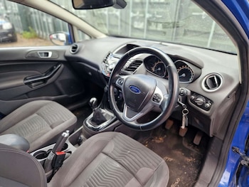Used Ford Fiesta 2013 for sale - 79581584: Photo