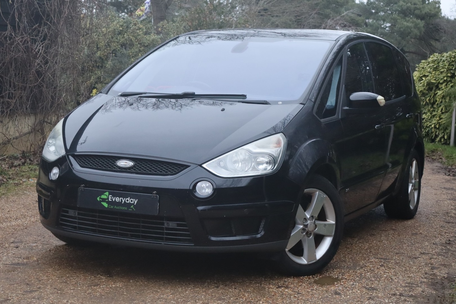 Used Ford S-Max 2009 for sale - 77326524: Photo 2