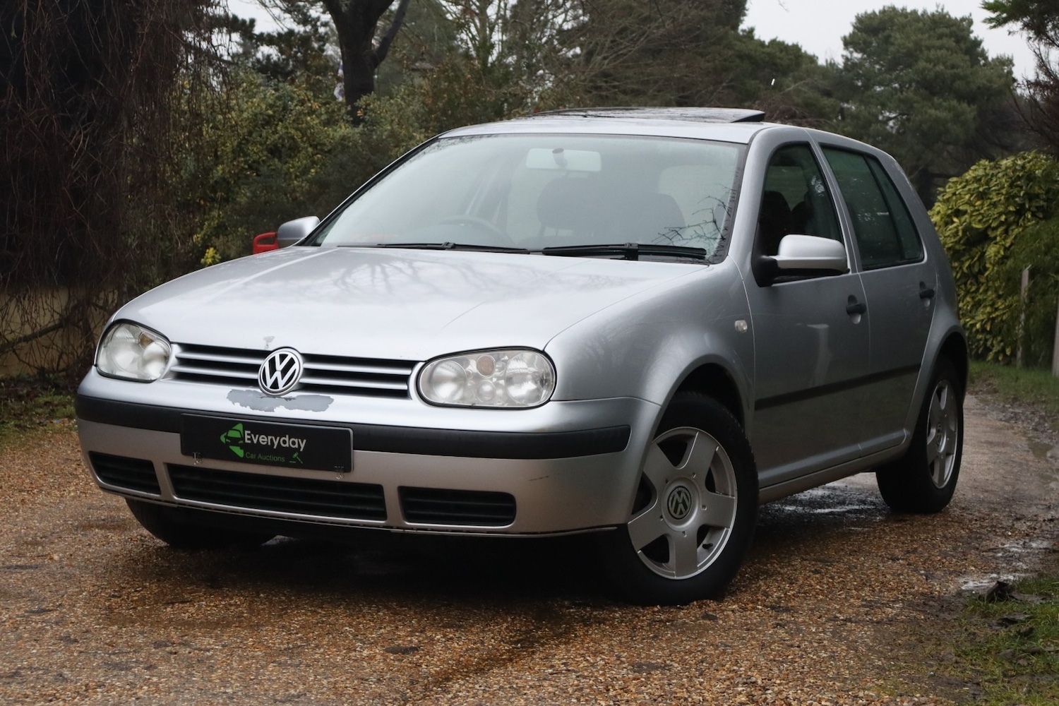 Used Volkswagen Golf 2002 for sale - 77282493: Photo 2