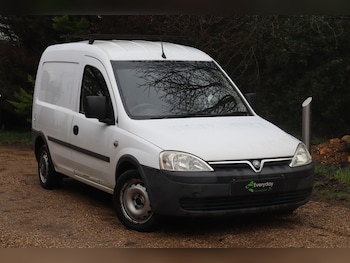 Vauxhall Combo feature image