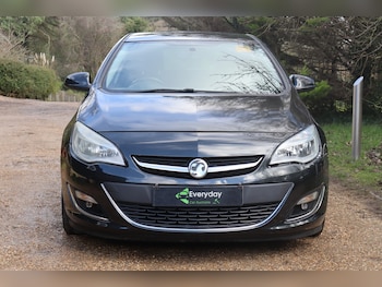 Used Vauxhall Astra 2013 for sale - 77650780: Photo