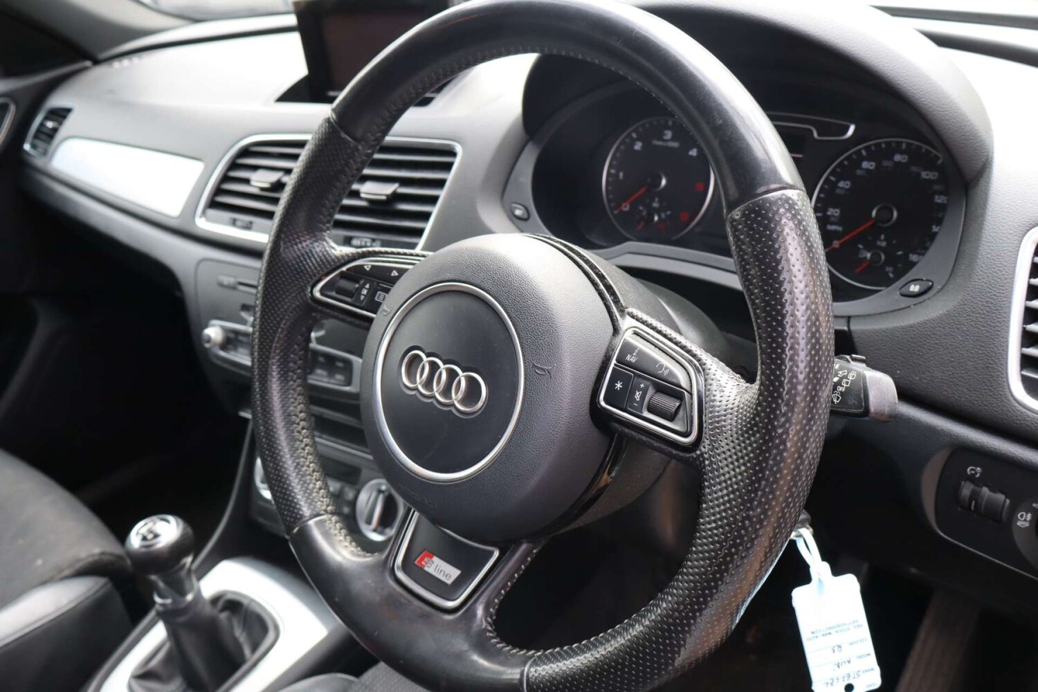 Used Audi Q3 2012 for sale - 78108339: Photo 15