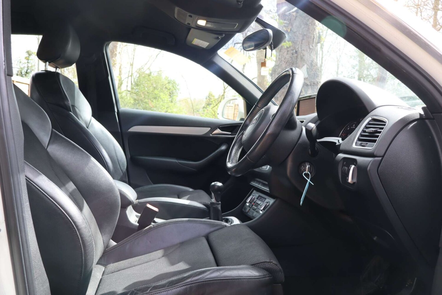 Used Audi Q3 2012 for sale - 78108339: Photo 19