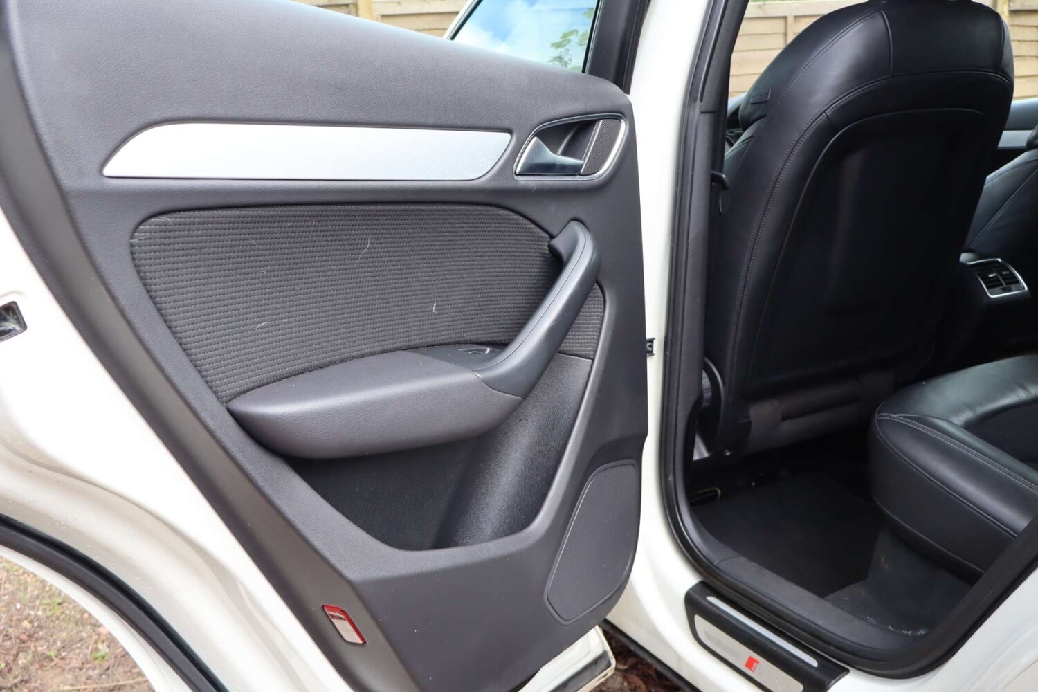 Used Audi Q3 2012 for sale - 78108339: Photo 31