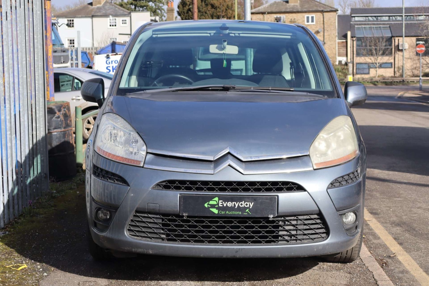 Used Citroen C4 Picasso 2010 for sale - 77916390: Photo 2