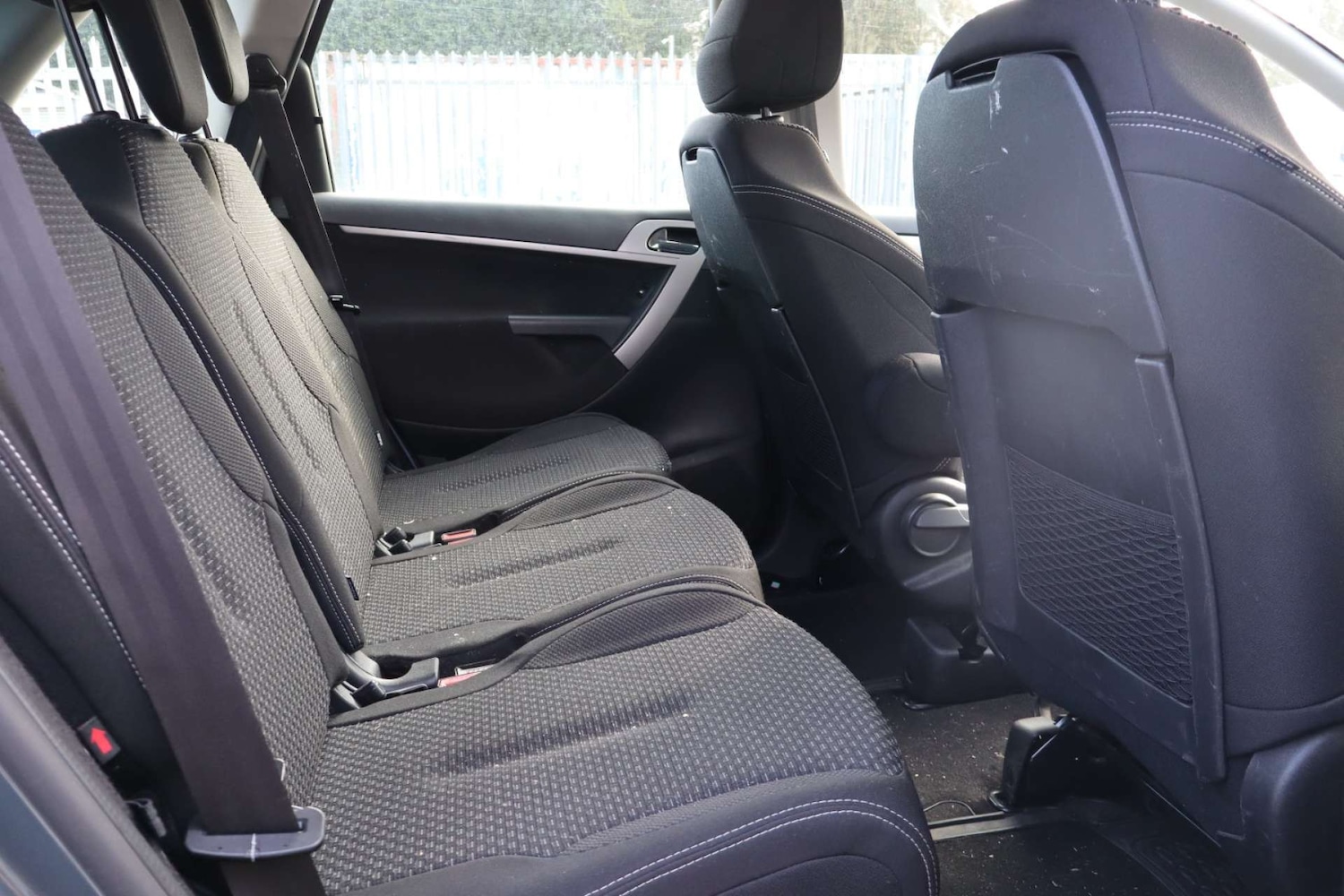 Used Citroen C4 Picasso 2010 for sale - 77916390: Photo 9