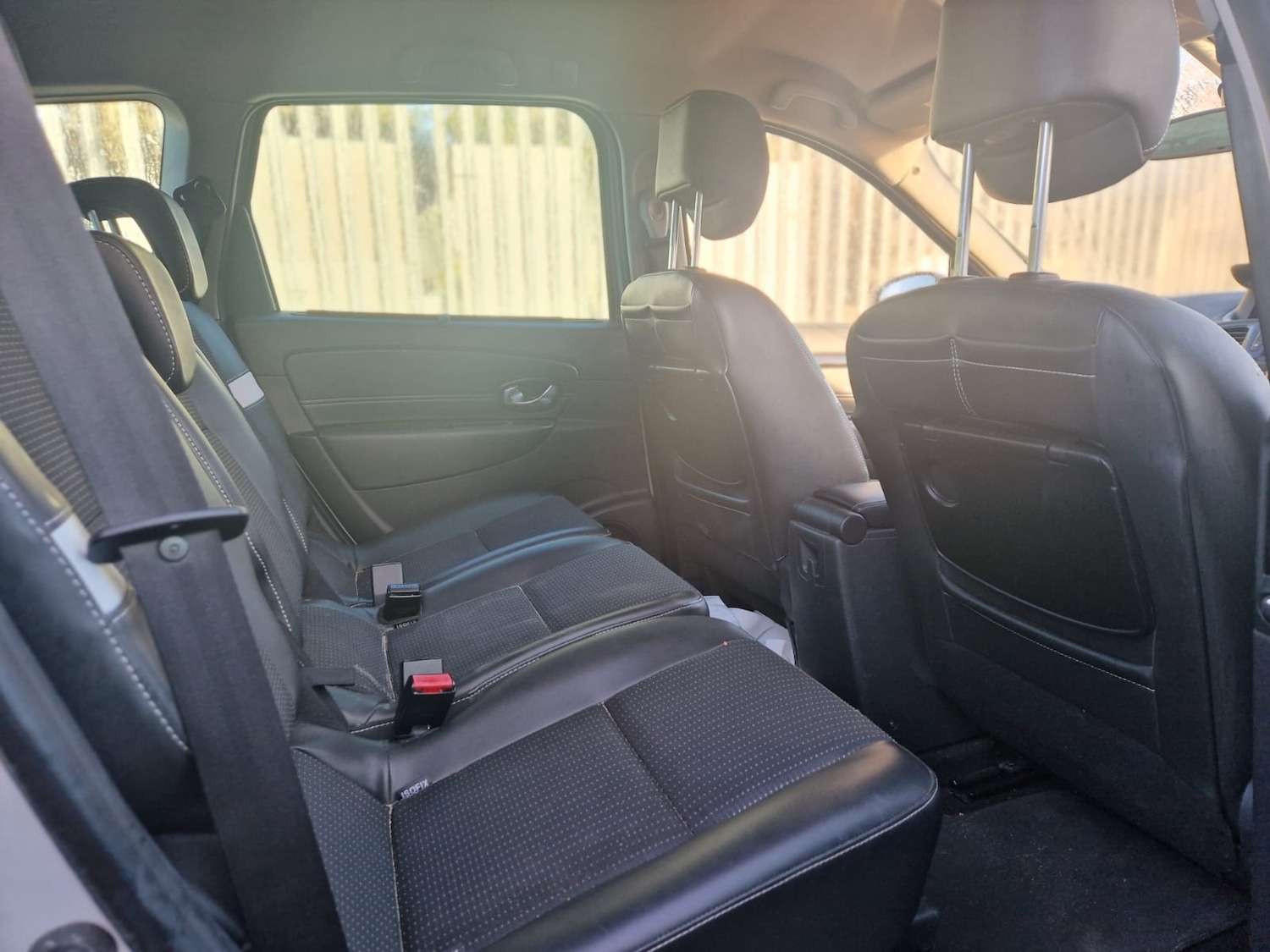 Used Renault Grand Scenic 2016 for sale - 76904743: Photo 4