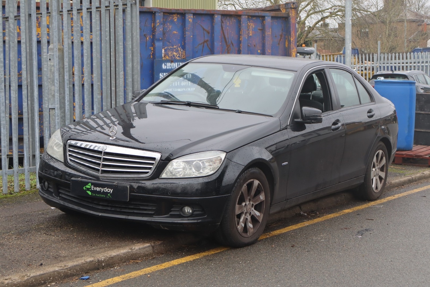 Used Mercedes-Benz C Class 2011 for sale - 77284003: Photo 2