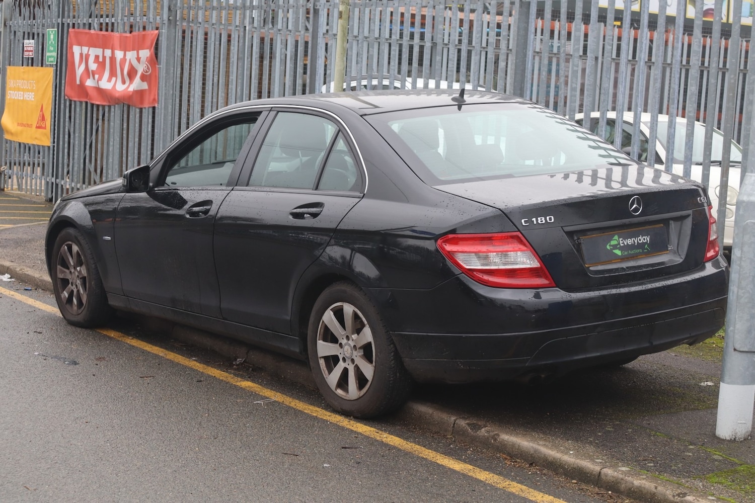 Used Mercedes-Benz C Class 2011 for sale - 77284003: Photo 4