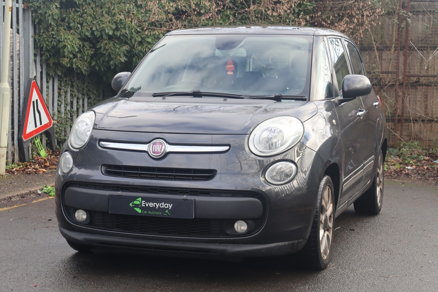 Used Fiat 500L 2013 for sale - 77124330: Photo 2