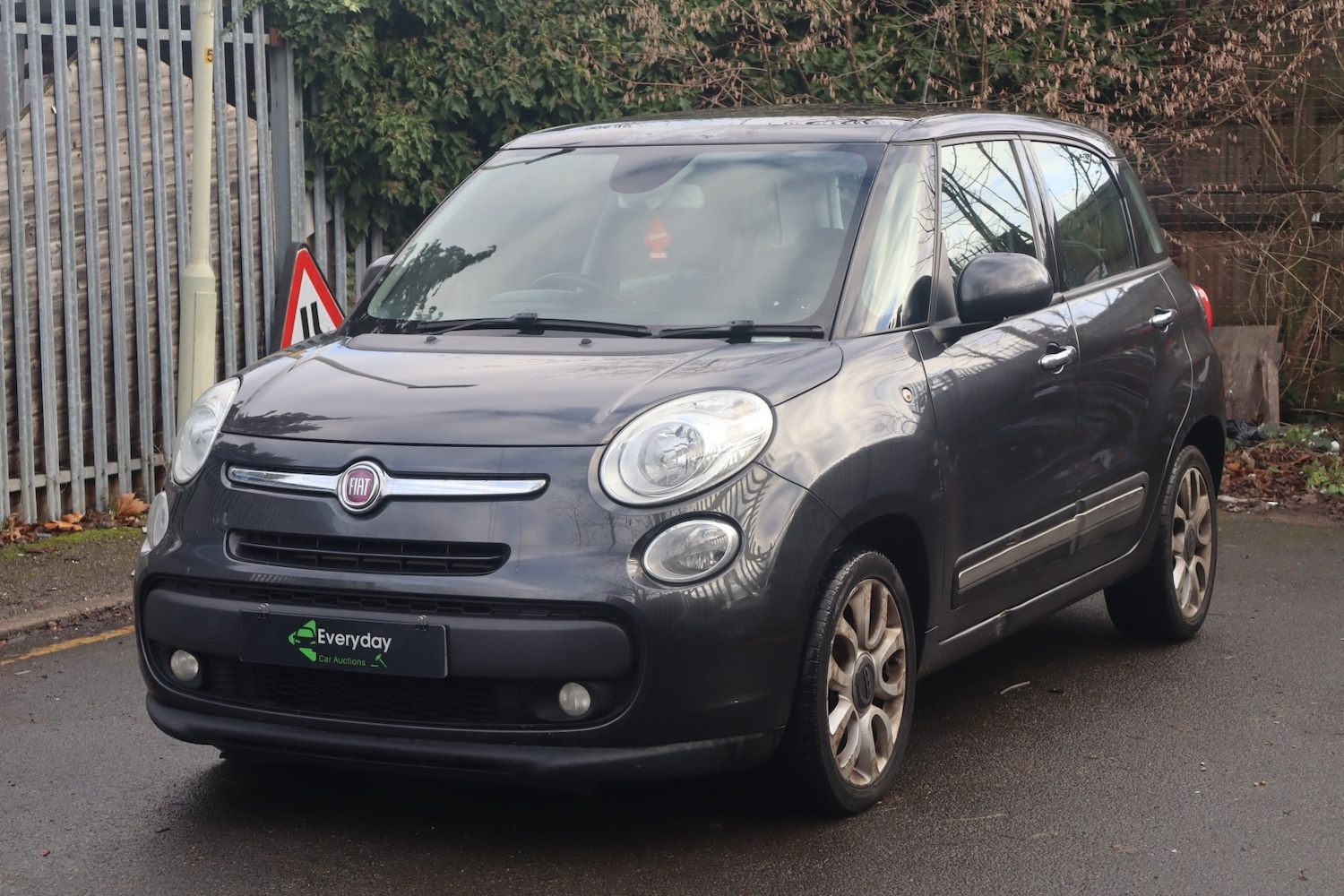 Used Fiat 500L 2013 for sale - 77124330: Photo 9
