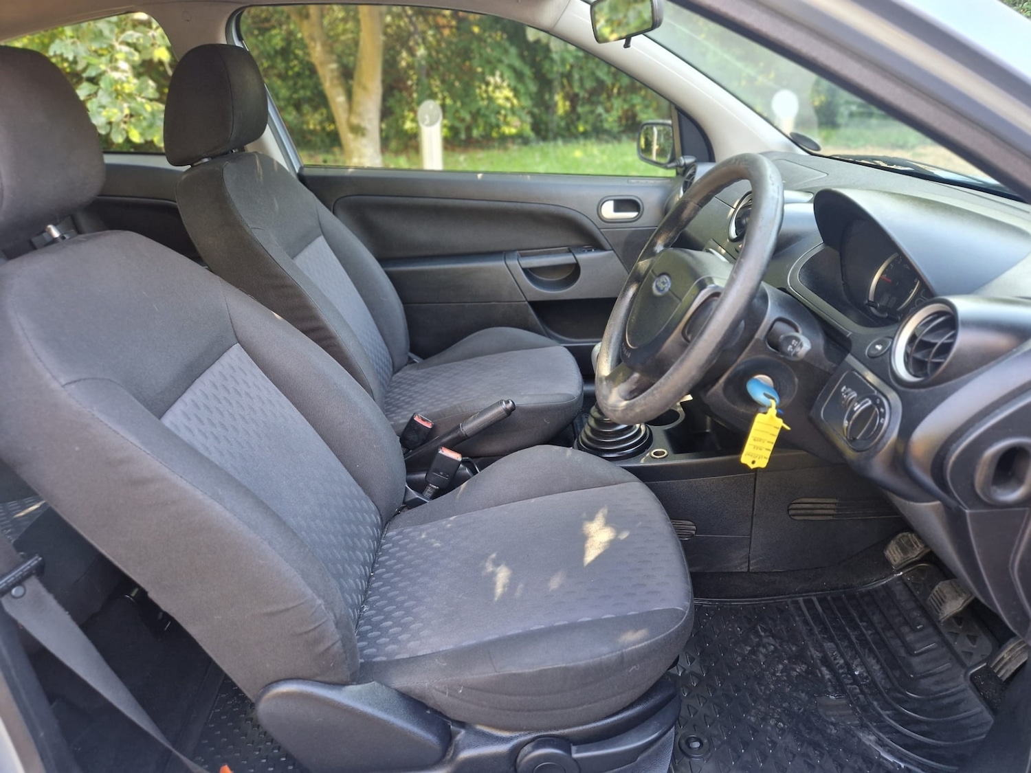 Used Ford Fiesta 2005 for sale - 76005964: Photo 13