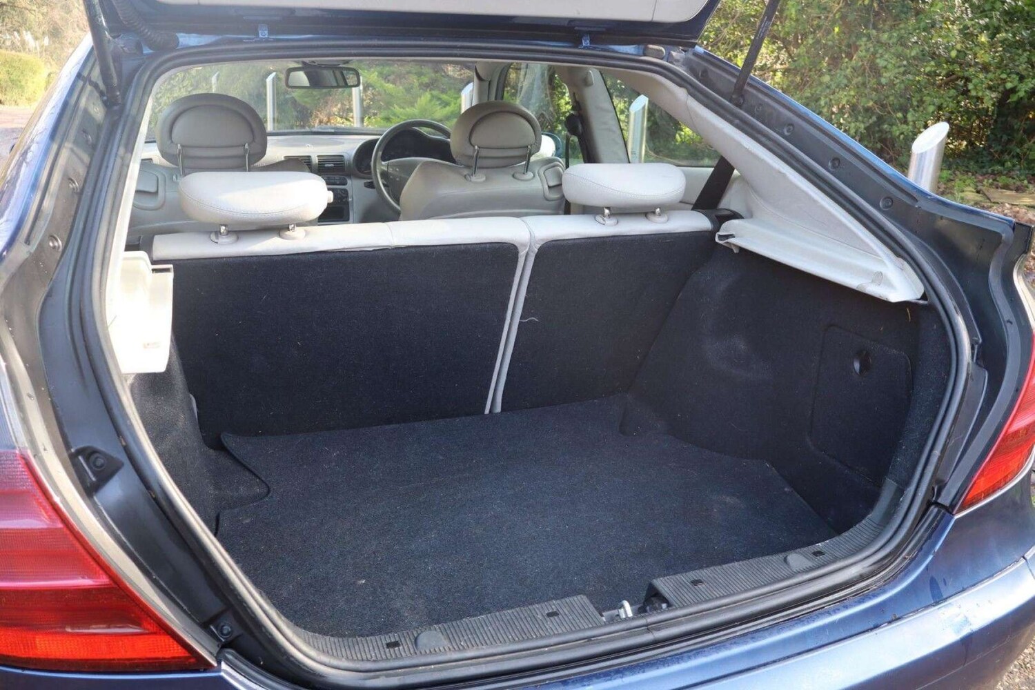 Used Mercedes-Benz C Class 2003 for sale - 77910129: Photo 35