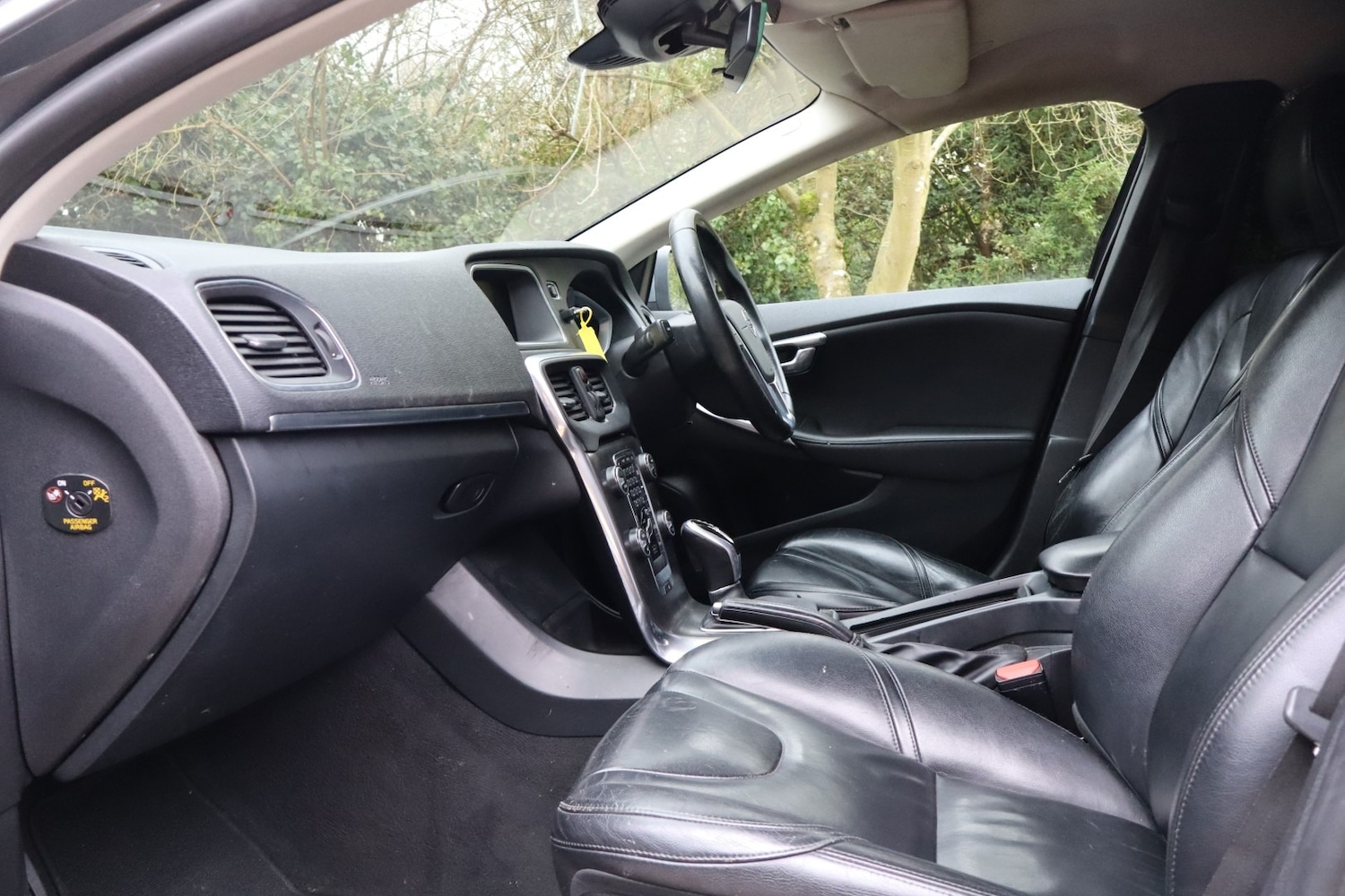 Used Volvo V40 2015 for sale - 77502925: Photo 16