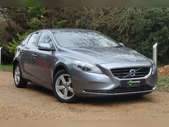 Volvo V40 feature image