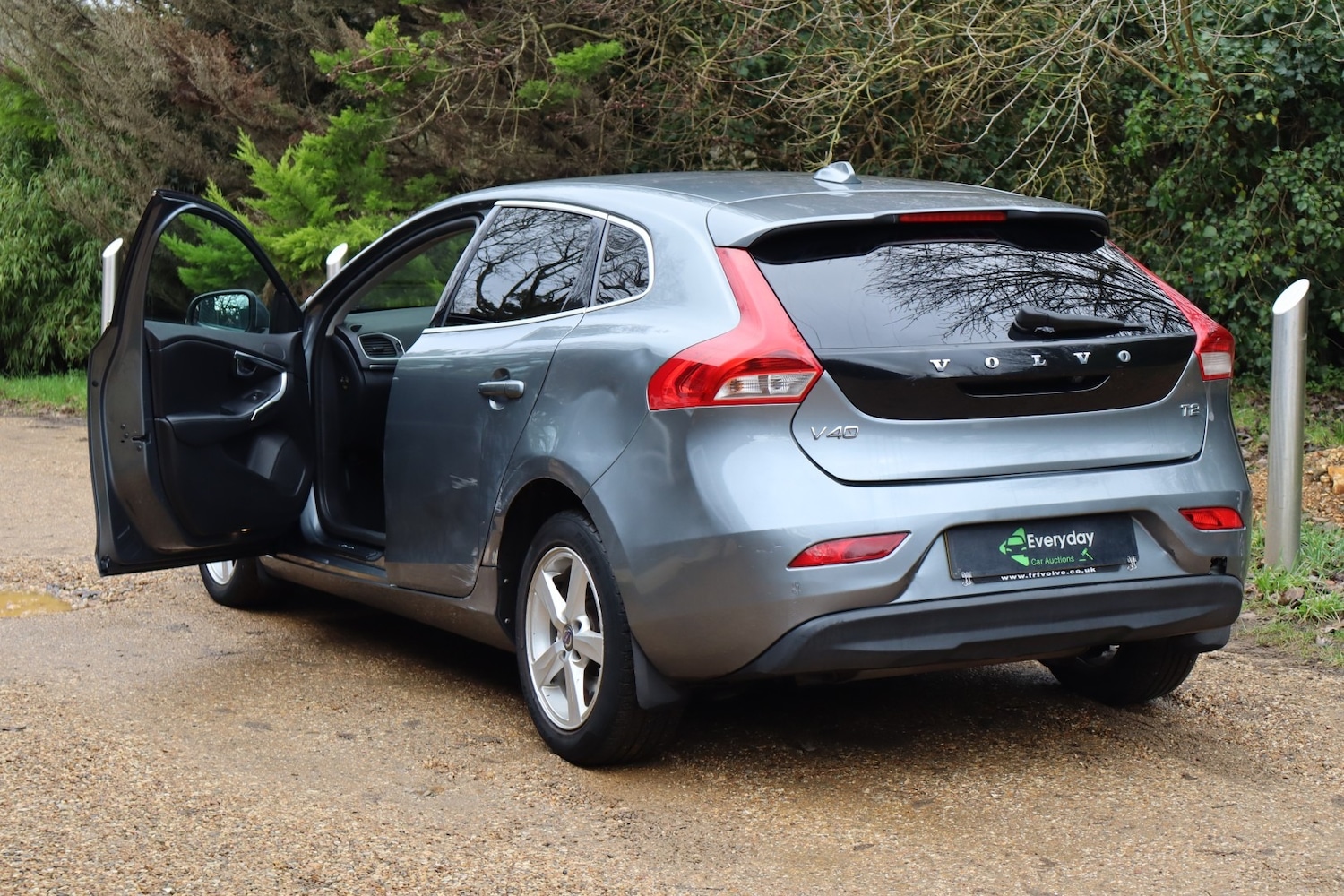 Used Volvo V40 2015 for sale - 77502925: Photo 21