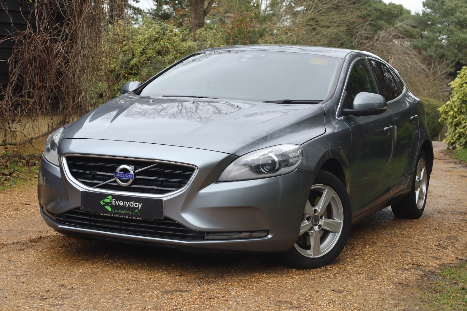 Used Volvo V40 2015 for sale - 77502925: Photo 3